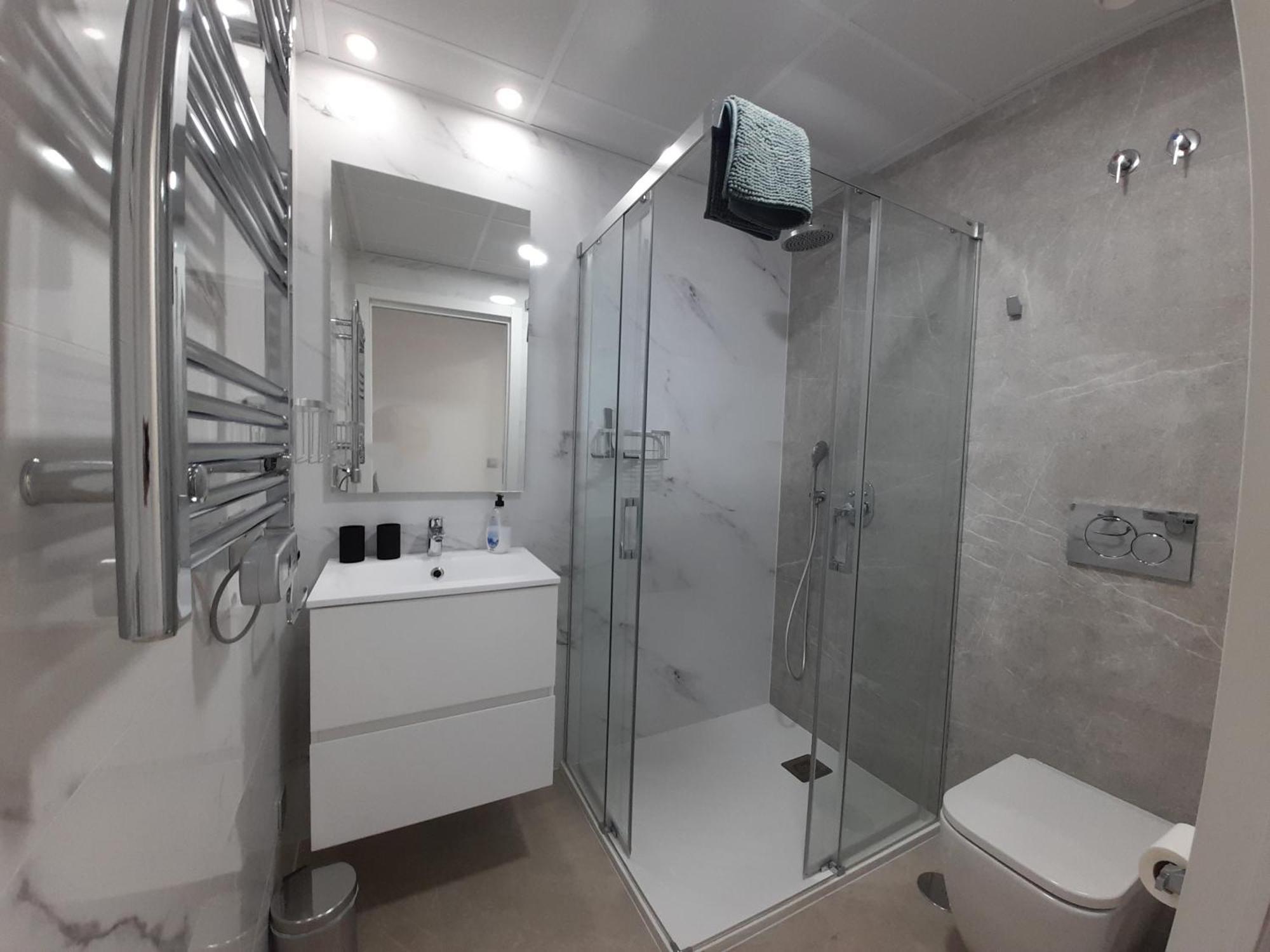 Sunset Cliffs Sea View Apartments 14 Floor Бенидорм Екстериор снимка